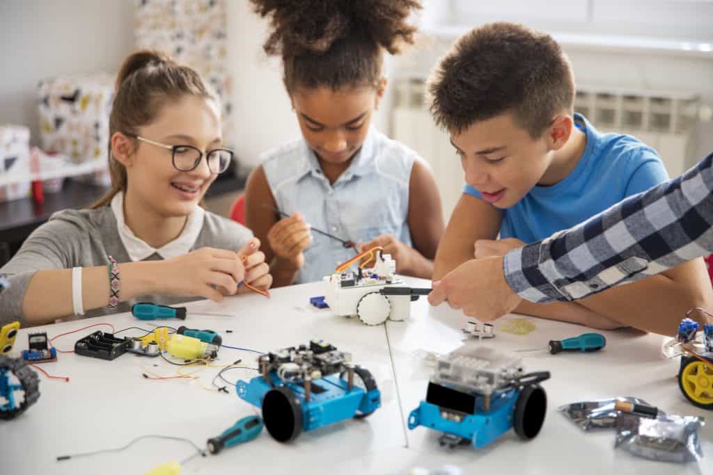 Exploration of Robots: Coding mBot for a Purpose (Grades 6-8) - The  Resource Room Staten Island